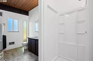 3560 Harlow Rd, Eugene, OR 97401 - Photo 21