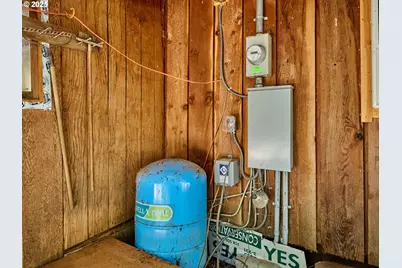 32553 S Dhooghe Rd, Molalla, OR 97038 - Photo 21