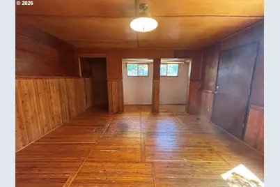 3817 E Amazon Dr, Eugene, OR 97405 - Photo 13