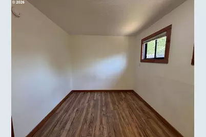 3817 E Amazon Dr, Eugene, OR 97405 - Photo 19