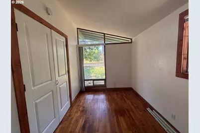 3817 E Amazon Dr, Eugene, OR 97405 - Photo 5