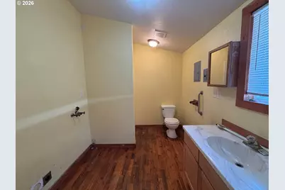 3817 E Amazon Dr, Eugene, OR 97405 - Photo 23