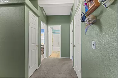 502 SE Johnson St, Coquille, OR 97423 - Photo 23