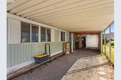 18830 Highway 99E #41, Oregon City, OR 97045 - Photo 21