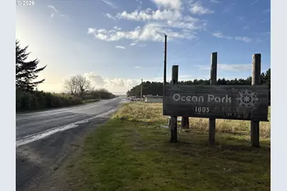 25502 Park Ave, Ocean Park, WA 98640 - Photo 5