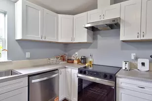 3201 NE 223rd Ave, Fairview, OR 97024 - Photo 11