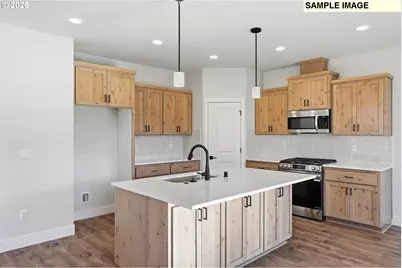 818 SE 34th Cir, Battle Ground, WA 98604 - Photo 11