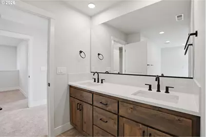 818 SE 34th Cir, Battle Ground, WA 98604 - Photo 17