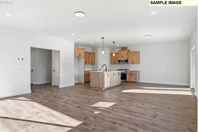 818 SE 34th Cir, Battle Ground, WA 98604 - Photo 9