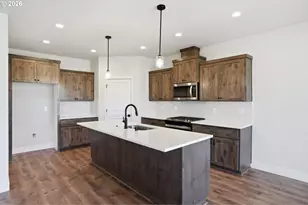 818 SE 34th Circle, Battle Ground, WA 98604 - Photo 13