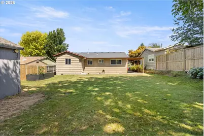 9235 N Seward Ave, Portland, OR 97217 - Photo 21