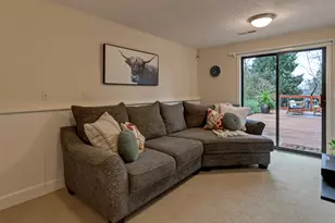 22790 Oregon City Loop, West Linn, OR 97068 - Photo 27