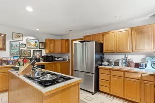 4622 Mapleton Dr, West Linn, OR 97068 - Photo 11