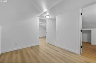 11420 SE Clinton, Portland, OR 97266 - Photo 23