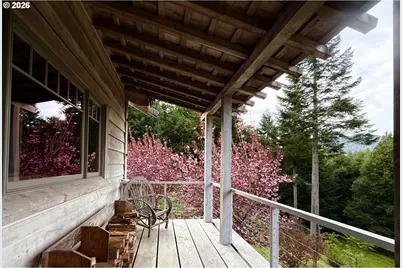 97137 N Bank Rogue River Rd, Gold Beach, OR 97444 - Photo 21