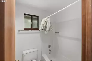 2450 Grant St, North Bend, OR 97459 - Photo 23