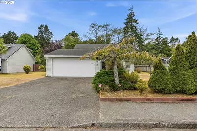 2450 Grant St, North Bend, OR 97459 - Photo 35