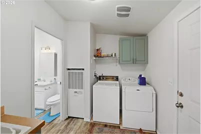 94230 North Ln, North Bend, OR 97459 - Photo 37