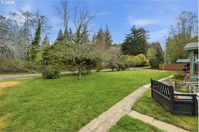 94230 North Ln, North Bend, OR 97459 - Photo 41
