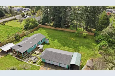 94230 North Ln, North Bend, OR 97459 - Photo 13