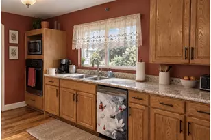 608 SW 1st St, Sheridan, OR 97378 - Photo 9