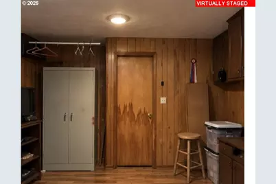 608 SW 1st St, Sheridan, OR 97378 - Photo 17