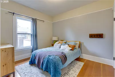 8113 SE Morrison St, Portland, OR 97215 - Photo 17