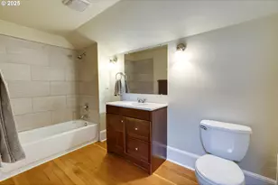 8113 SE Morrison St, Portland, OR 97215 - Photo 27