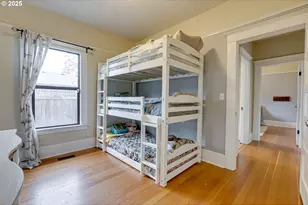 8113 SE Morrison St, Portland, OR 97215 - Photo 19