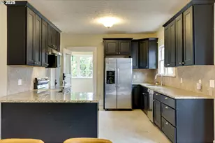 8113 SE Morrison St, Portland, OR 97215 - Photo 11
