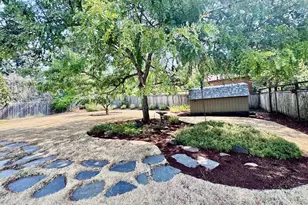 3985 University St, Eugene, OR 97405 - Photo 39