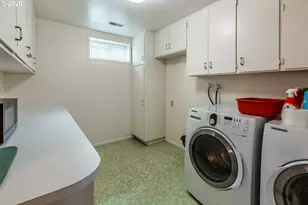 3985 University St, Eugene, OR 97405 - Photo 29