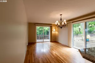 3985 University St, Eugene, OR 97405 - Photo 11