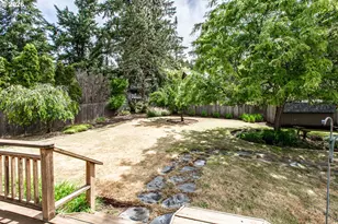 3985 University St, Eugene, OR 97405 - Photo 41