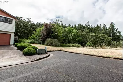 3985 University St, Eugene, OR 97405 - Photo 45