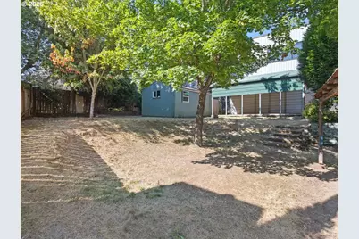 428 Roosevelt St, Oregon City, OR 97045 - Photo 29