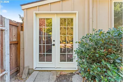 1037 NE Lija Loop, Portland, OR 97211 - Photo 41
