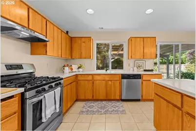 1037 NE Lija Loop, Portland, OR 97211 - Photo 13