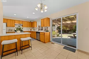 1037 NE Lija Loop, Portland, OR 97211 - Photo 15