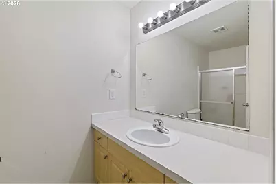 946 SW Junction Pl, Gresham, OR 97080 - Photo 27