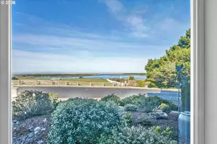 101 Shoreline Dr, Florence, OR 97439 - Photo 15