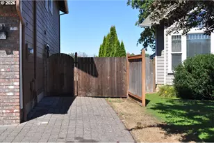 4198 Lancaster Dr, Eugene, OR 97404 - Photo 7