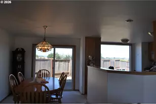4198 Lancaster Dr, Eugene, OR 97404 - Photo 33