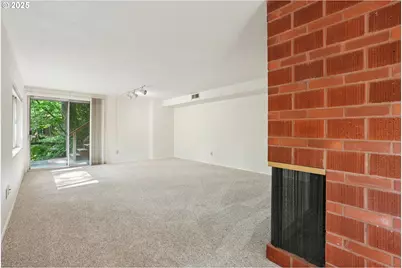 3270 SW Fairmount Blvd, Portland, OR 97239 - Photo 29