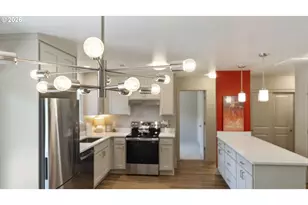 12845 SW Faircrest St, Portland, OR 97225 - Photo 5