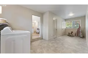 12845 SW Faircrest St, Portland, OR 97225 - Photo 17