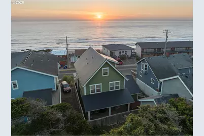 1930 NW Harbor Ave, Lincoln City, OR 97367 - Photo 3