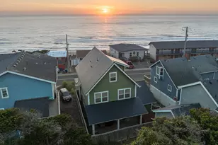 1930 NW Harbor Ave, Lincoln City, OR 97367 - Photo 3