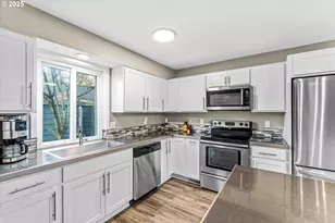 14825 SW 106th Ave, Tigard, OR 97224 - Photo 5