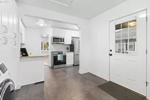 2907 E 24th St, Vancouver, WA 98661 - Photo 13